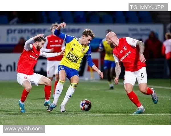 2017年奥斯足球队对阵坎布尔球队的精彩赛事回顾与分析