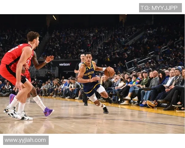 火箭与勇士精彩对决回顾12月2日比赛视频全程分析与精彩瞬间分享